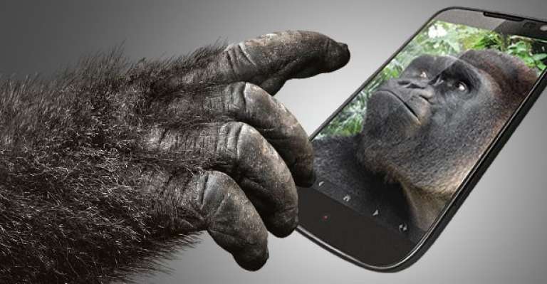 使用Gorilla玻璃的智能手机